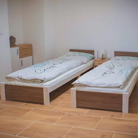 Apartment Centre *
